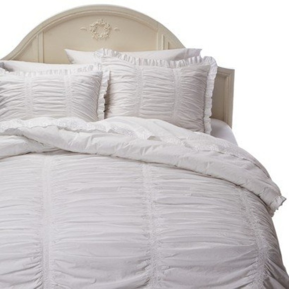 Target Bedding Shabby Chic White Runched Twin Comforter Sham